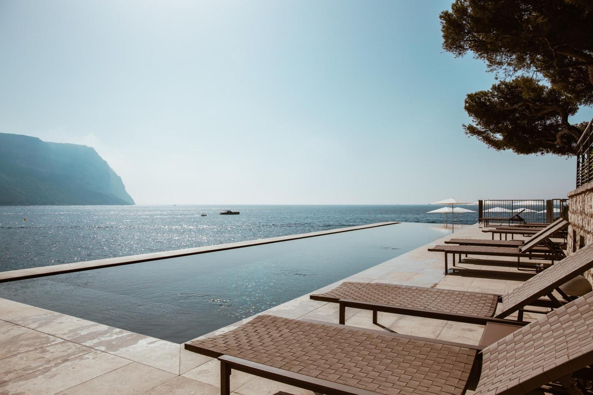 Hotel Les Roches Blanches กาซีส์ ภายนอก รูปภาพ